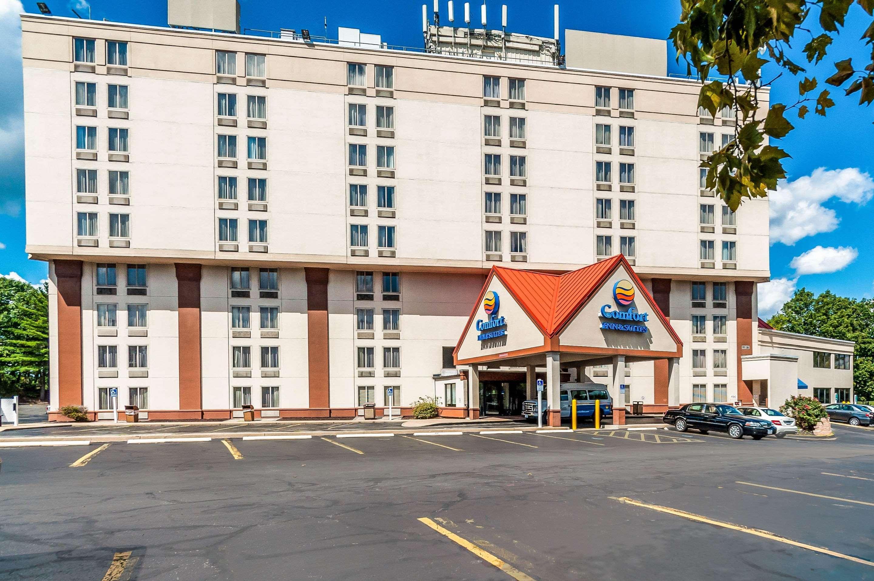 Comfort Inn & Suites Alexandria West Exterior foto